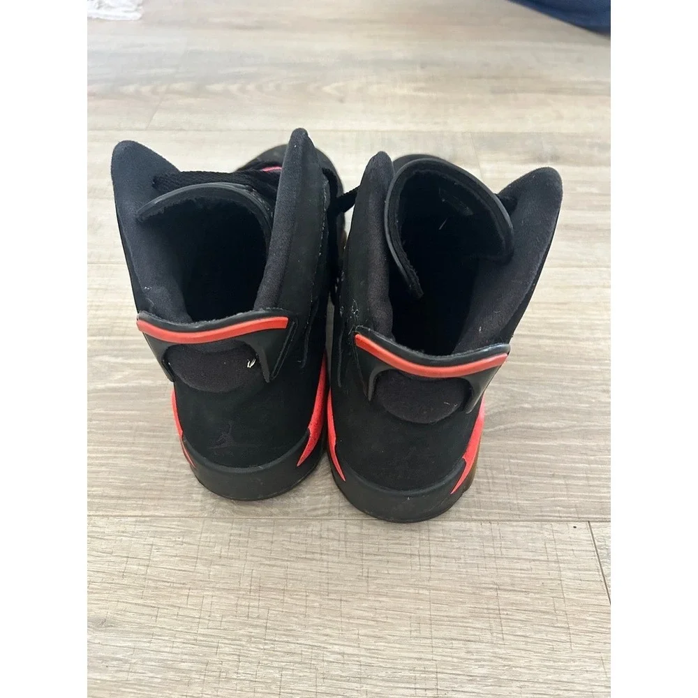 Nike Air Jordan 6 Retro Black Infrared GS Kids Youth 7Y‎ 384665-023